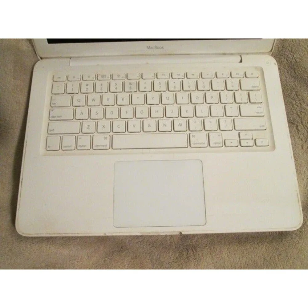 Macbook White Unibody